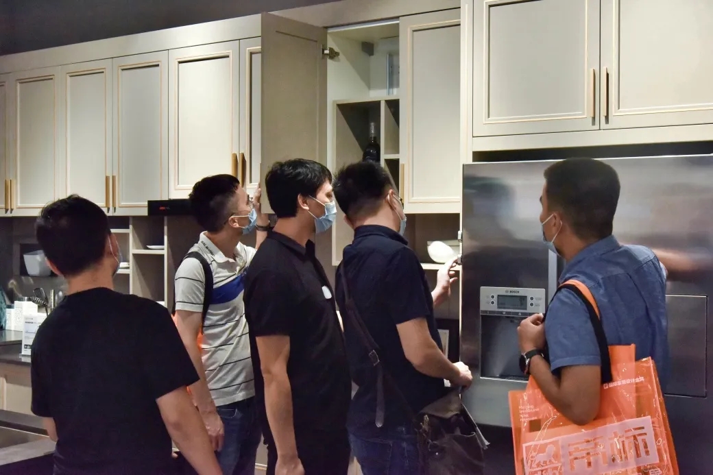 廣州建博會丨直播打卡領尚品牌館，體驗潮流家居生活